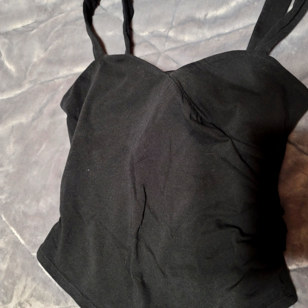 Express cropped top black